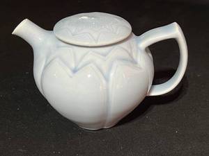 lot 75 image: Janel Jacobson Blue Tea Pot and Cup - Signed