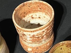 lot 37 image: Janel Jacobson 3pc Pottery lot- Signed