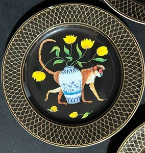 lot 45 image: Lynn Chase Designs Plates (set of 4)
