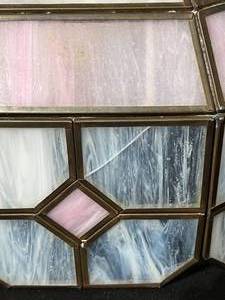 lot 100 image: Tiffany Style Hanging Light