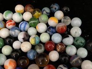 lot 33 image: Vintage Marbles and Shooters