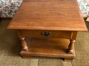 lot 36 image: Ethan Allen Pair of Wood End Tables