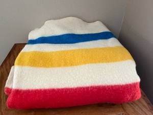 lot 11 image: ORR Wool Blanket
