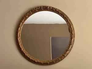 lot 56 image: Vintage Round Mirror with Carved Gold Frame