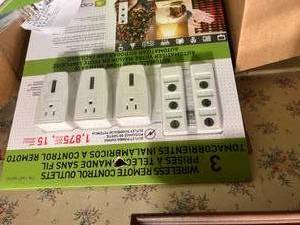 lot 198 image: Wi-Fi Smart Plugs  NEW