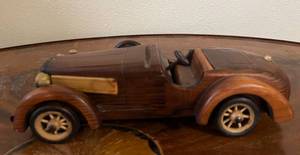 lot 52 image: Wood Carved Antique Classic Car