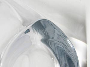 lot 2 image: Mikasa Crystal Vase