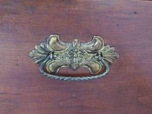 lot 202 image: Vintage chest on casters