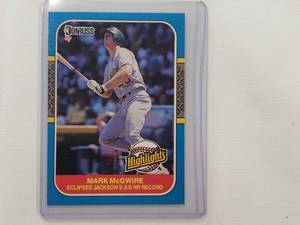lot 38 image: Mark McGwire Rookie Donruss 87 No. 46