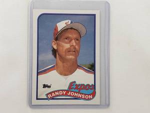 lot 39 image: Randy Johnson Rookie 1989 Topps No. 647
