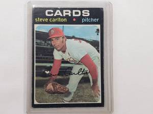 lot 65 image: Steve Carlton 1971 Topps No. 55