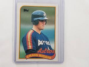 lot 86 image: Craig Biggio Rookie 1989 Topps No. 49