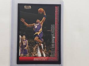 lot 122 image: Kobe Bryant 2005 Bowman Draft Picks and Prospects No. 69