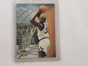 lot 146 image: Shaquille ONeal 93-94 Fleer Ultra Famous Nicknames 13 of 15