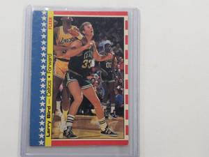 lot 150 image: Larry Bird 1987 Fleer Sticker 4 of 11