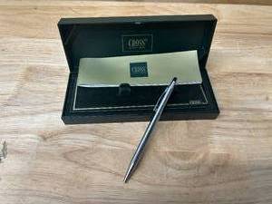 lot 93 image: A.T. Cross Classic Century Lustrous Chrome Ballpoint Pen 3502