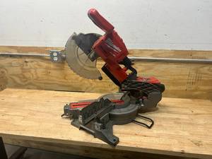 lot 3 image: MILWAUKEE M18 FUEL 18V Lithium-Ion Brushless Cordless 10 in. Dual Bevel Sliding Compound Miter Saw (Tool-Only)