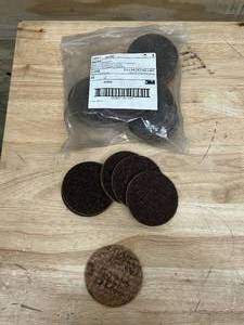 lot 65 image: SCOTCH-BRITE Lot of 25- Surface Conditioning Discs (3 x NH)