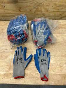 lot 81 image: G-TEK Lot of 2 Packs of- 65% Cotton 35% Polyester Liner Latex Coated Gloves- Size Small (12 pairs per pack)