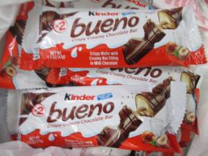 12 Kinder Bueno...