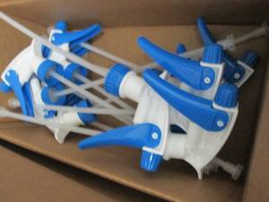 3-12 ct Boxes Spray Triggers for 32...