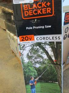 BLACK&DECKER Cordless Pole Pruning ...