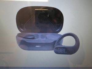 JBL Endurance Peak II True Wireless...