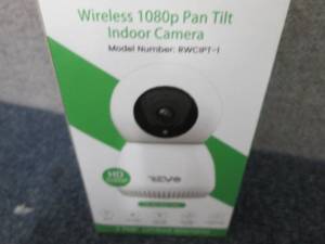 REVO America Wi-Fi 1080p Indoor Nig...