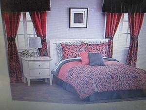 Tristan 20-Pc. Bedroom Set - King o...
