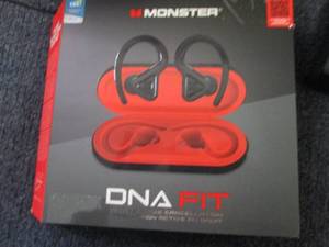 Monster Electronics DNA Fit True Wi...