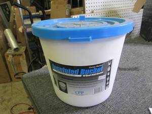 minnow insulated bucket ...