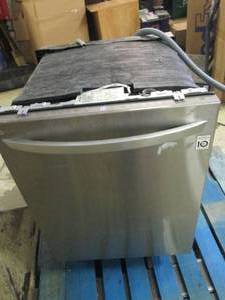 LG direct drive dishwasher powers o...