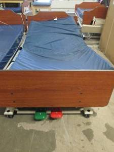 electric adjustable hospital bed wi...