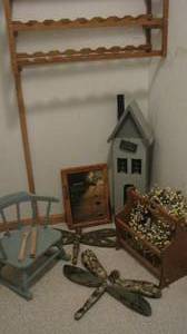 lot 18 image: Wine Rack and other wood decor, mos...