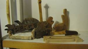 lot 20 image: Wood decor handmade by seller....