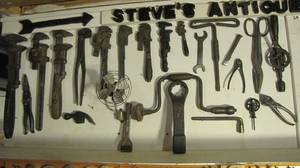lot 29 image: Antique tools...