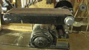 lot 41 image: ValueCraft Belt Sander