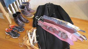 lot 107 image: Mens size small wool coat, shoes an...
