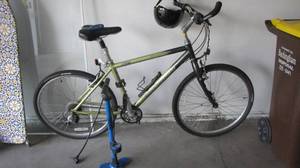 lot 119 image: Expedition Sport 12 speed bike with...
