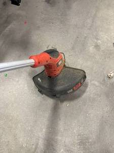 lot 16 image: Black & Decker Grasshog 18 Volt Trimmer (tool only)