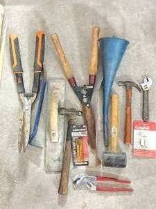 lot 17 image: Misc. Tool Lot