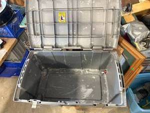 lot 59 image: Sterlite Wheeled Box 31 Inches Long