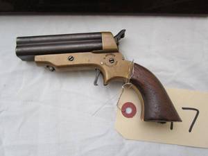lot 17 image: C-Sharps 4 Shot Handgun