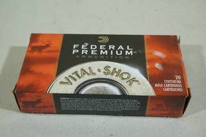 lot 71 image: 20 Federal Premium Vital-Shok 7mm Rem Magnum 165 Gr Sierra Gameking BTSP Ammo