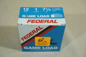 lot 82D image: 25 Federal Game Load 12 Gauge 2-34 7-12 Shot Shotshells