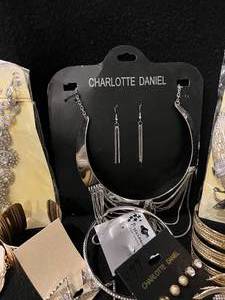 lot 48 image: Lot of NEW Costume Jewelry