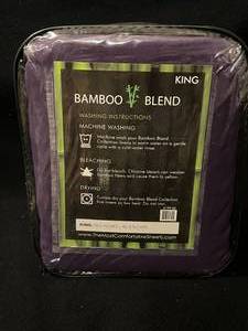 lot 21 image: New - Bamboo Blend 2000 Count Sheet Set - Plum