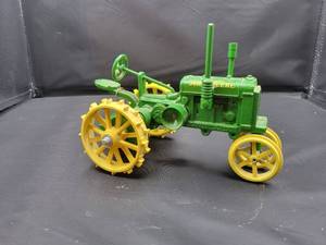 lot 705 image: John Deere Diecast Steel Wheel General Purpose Tractor Model - 116 Scale