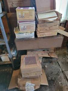 lot 250 image: Large Lot of Assorted Mosaic Tile and More - Looks to be 3 different styles