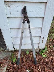 lot 280 image: Stihl Model PL30 Hand Pruner